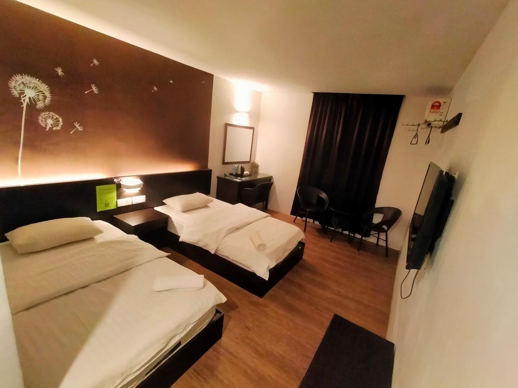 The Grace Hotel Muar Buitenkant foto