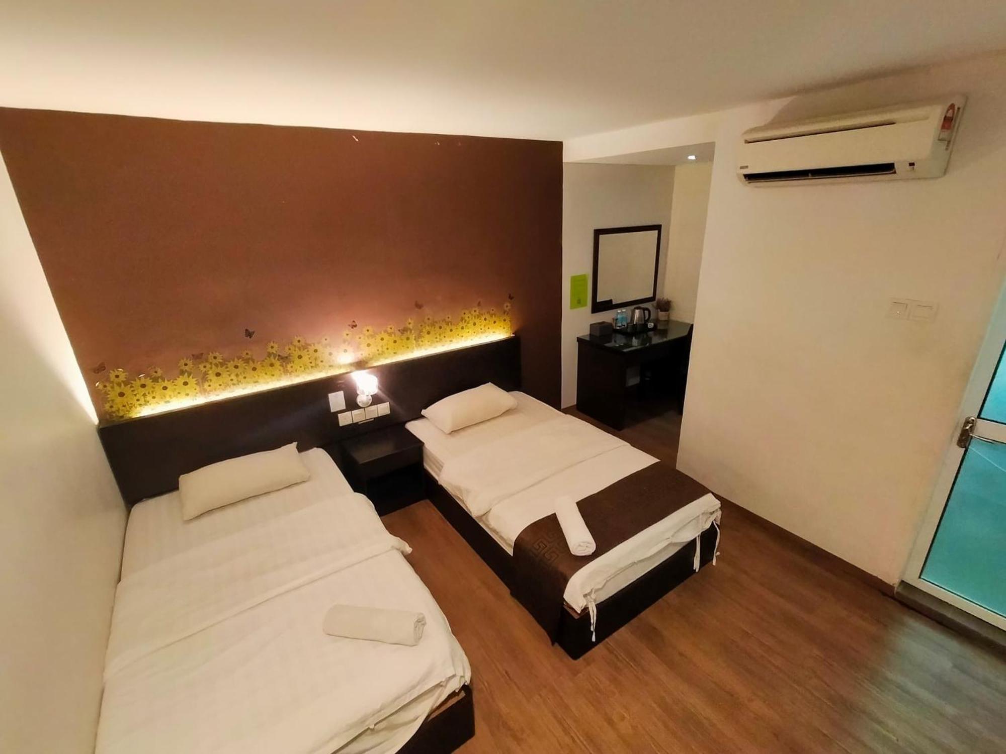 The Grace Hotel Muar Buitenkant foto